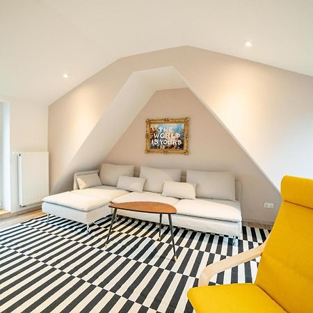 Fullhouse - Jena - Premium Apartments Vdn4 Esterno foto