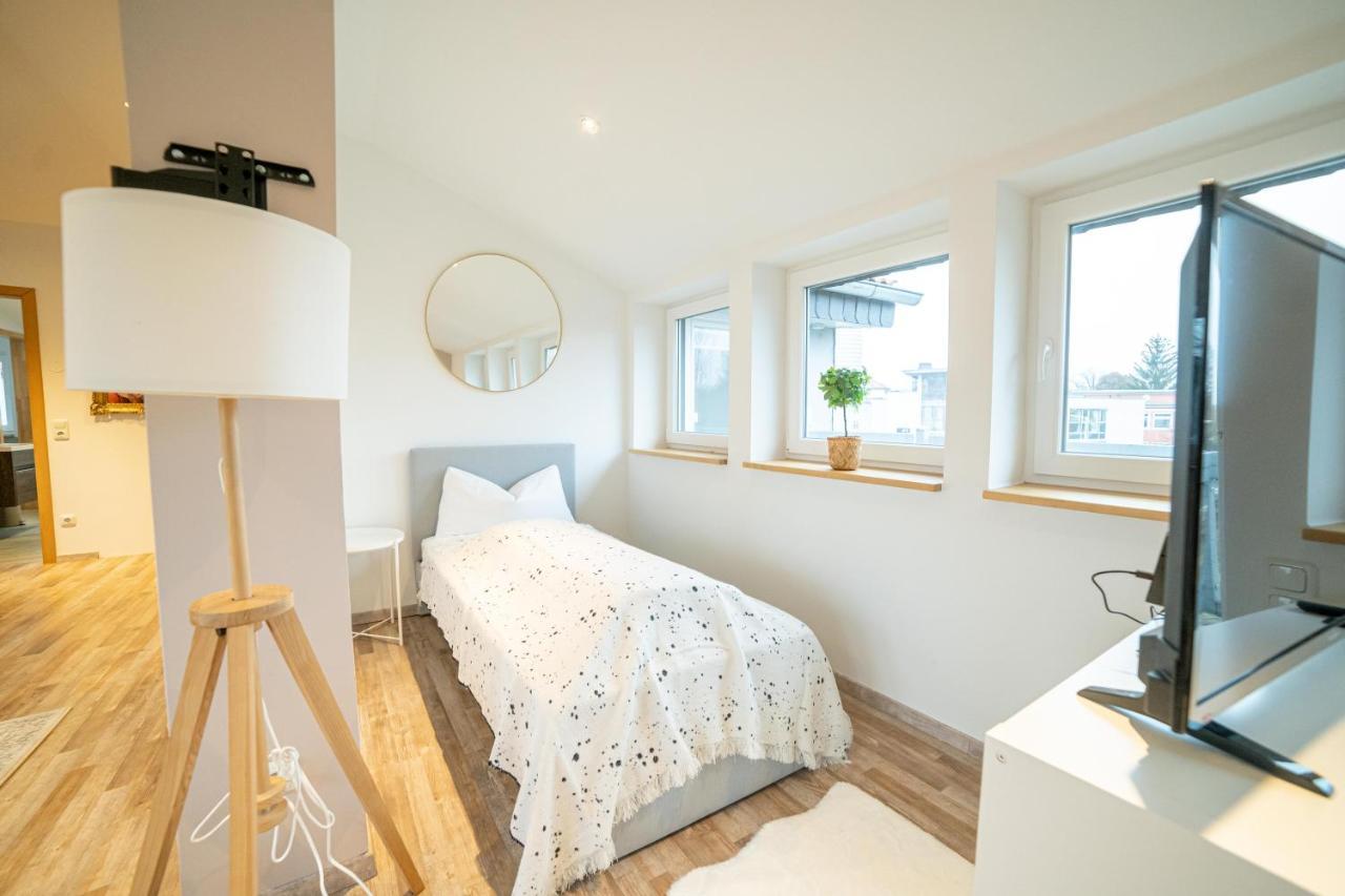 Fullhouse - Jena - Premium Apartments Vdn4 Esterno foto