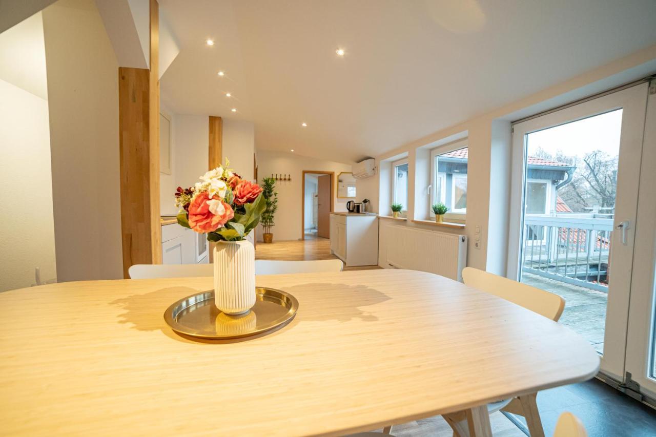 Fullhouse - Jena - Premium Apartments Vdn4 Esterno foto